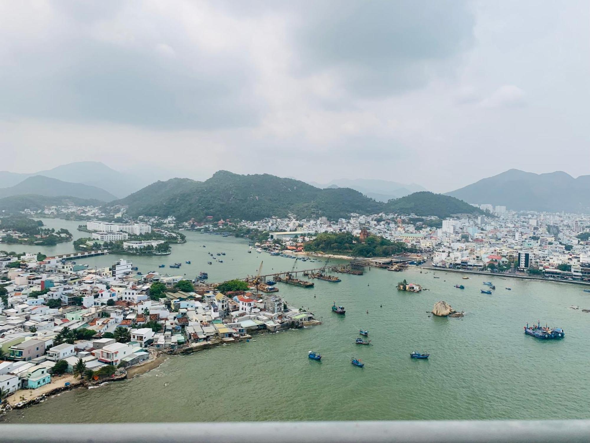 L'Apartment And Signature Nha Trang Tours - Muong Thanh Luxury Khanh Hoa מראה חיצוני תמונה